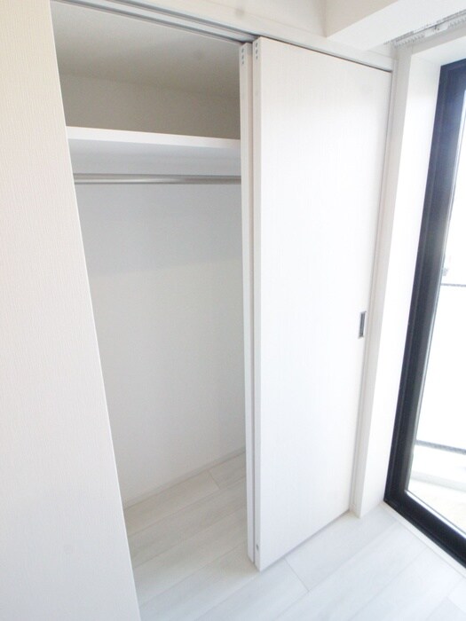 物件内観写真15　(収納)
