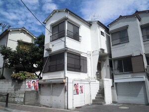 スミレ荘外観写真