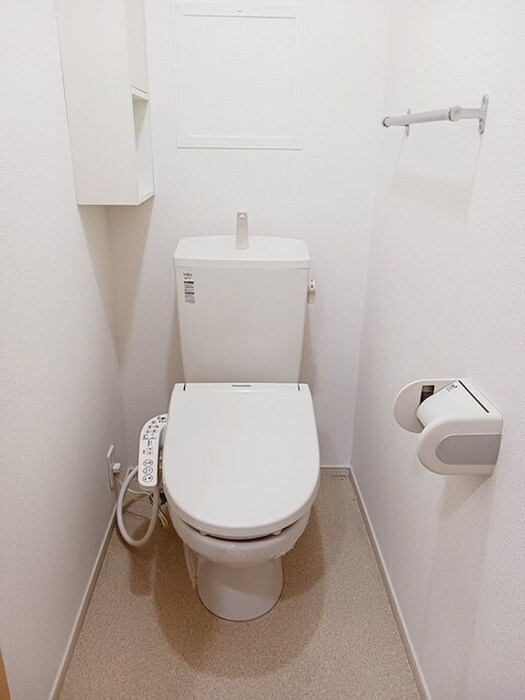 物件内観写真6　(トイレ)