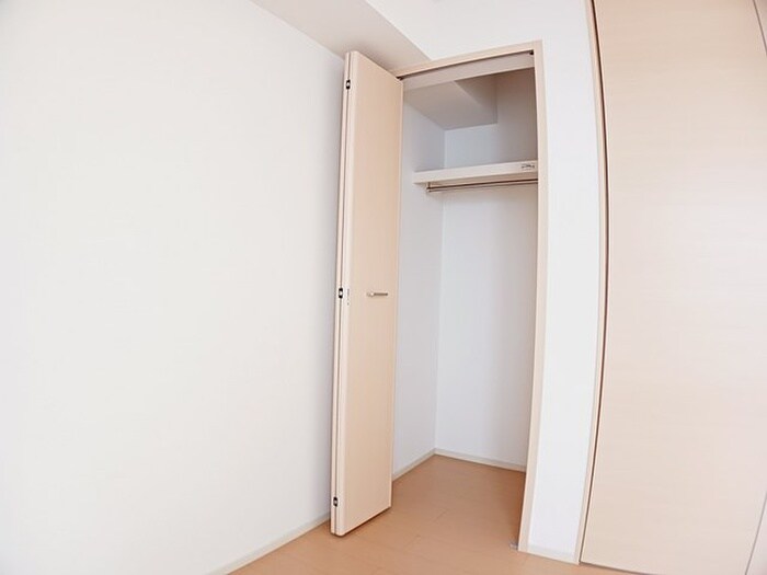 物件内観写真8　(収納)
