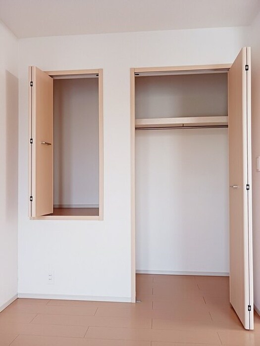 物件内観写真8　(収納)