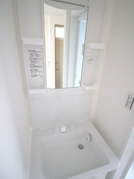 物件内観写真13　(洗面)