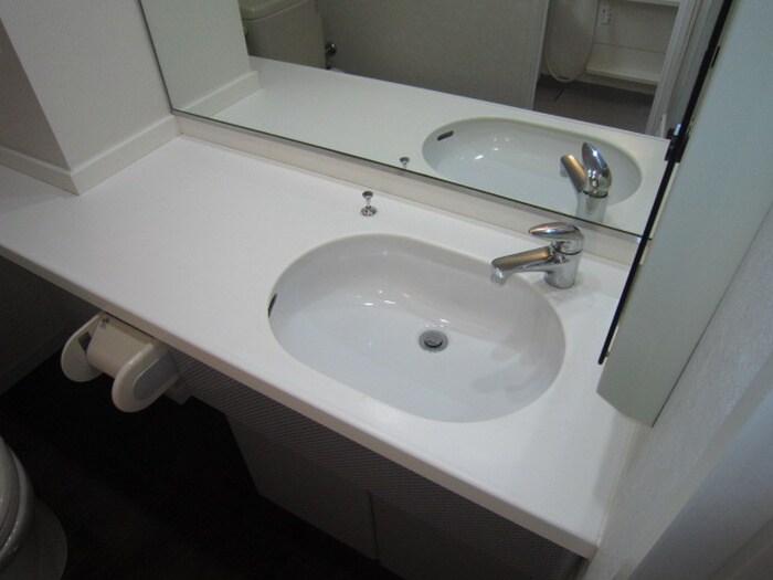 物件内観写真9　(洗面)