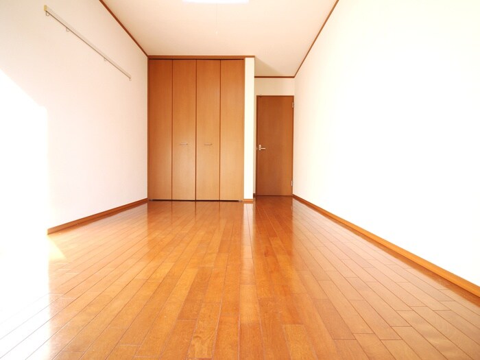 物件内観写真6　(居室)