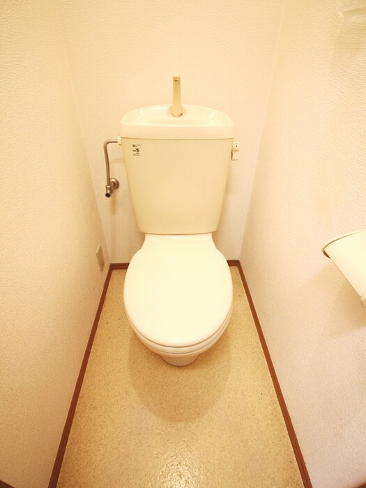 物件内観写真12　(トイレ)