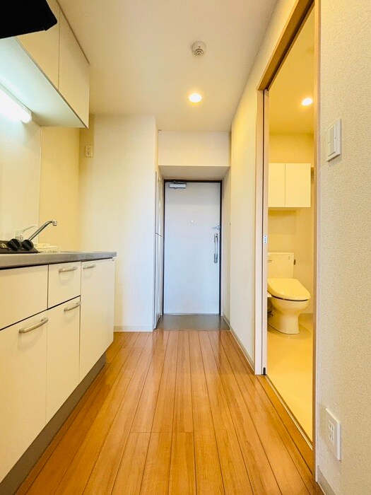 物件内観写真13　(廊下)