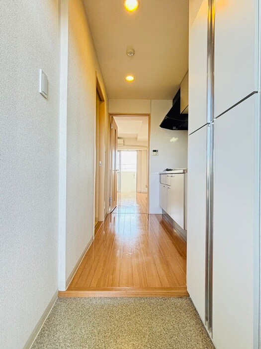 物件内観写真20　(玄関)