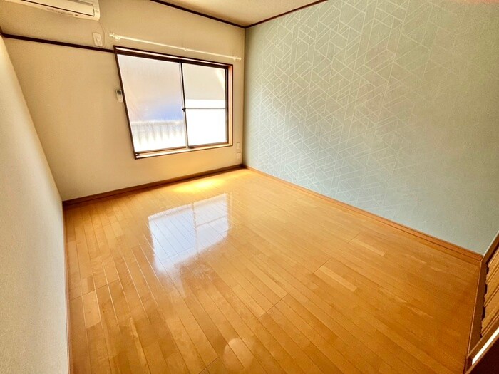 物件内観写真8　(居室)