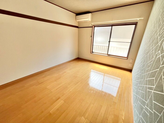 物件内観写真19　(居室)