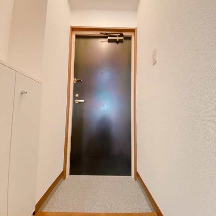 物件内観写真20　(玄関)