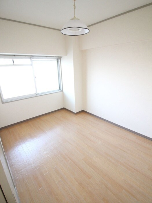 物件内観写真16　(居室)