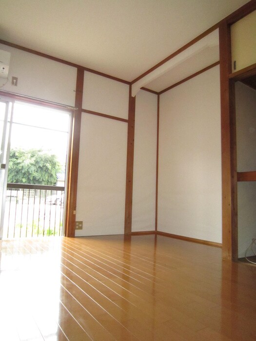 物件内観写真5　(居室)