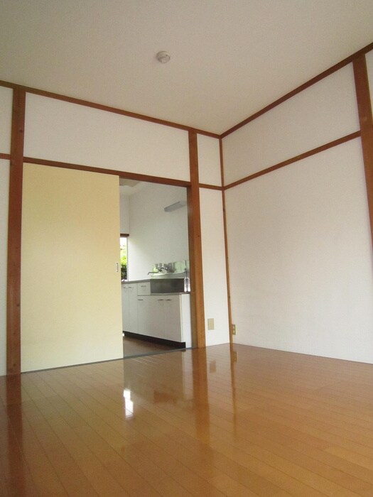 物件内観写真7　(居室)