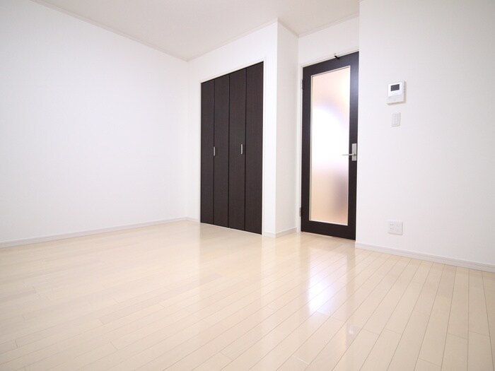 物件内観写真5　(居室)