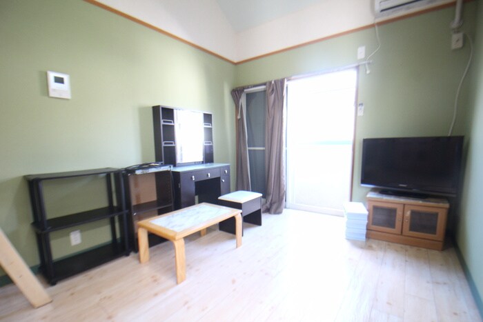 物件内観写真8　(居室)