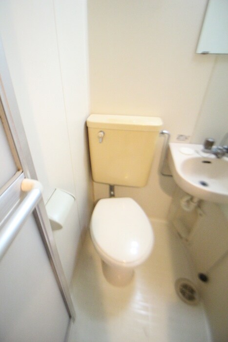 物件内観写真12　(トイレ)