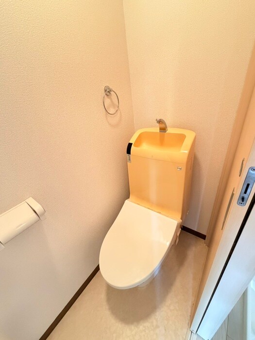 物件内観写真15　(トイレ)