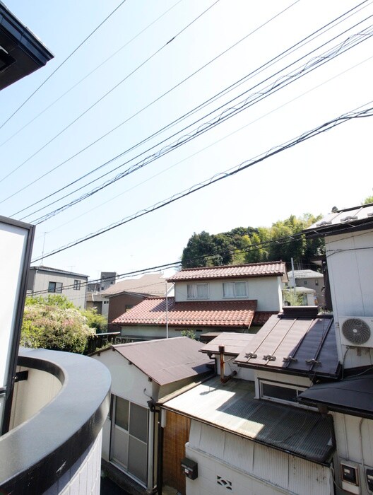 物件内観写真16　(室内からの展望)