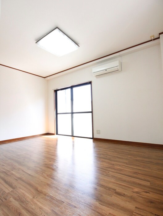 物件内観写真22　(居室)