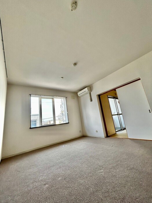 物件内観写真15　(居室)