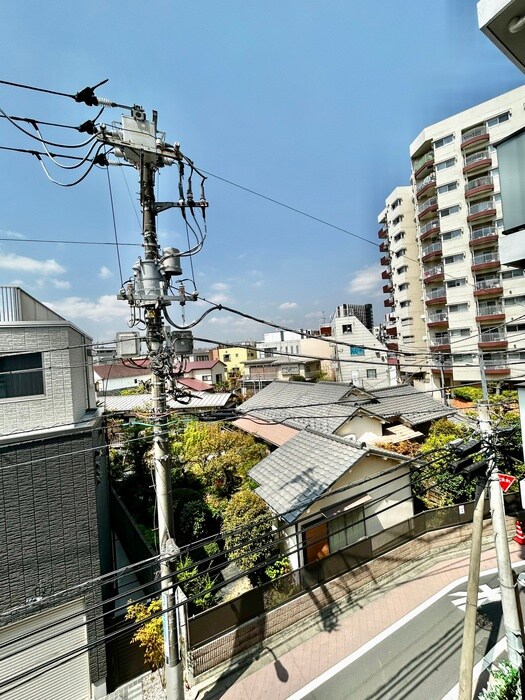 パティオ西池袋Ⅲの室内からの展望