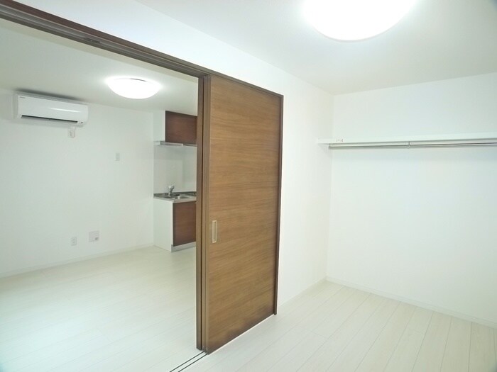 物件内観写真18　(内観写真)