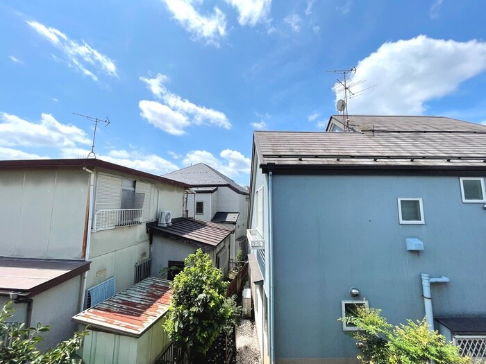 物件内観写真9　(室内からの展望)