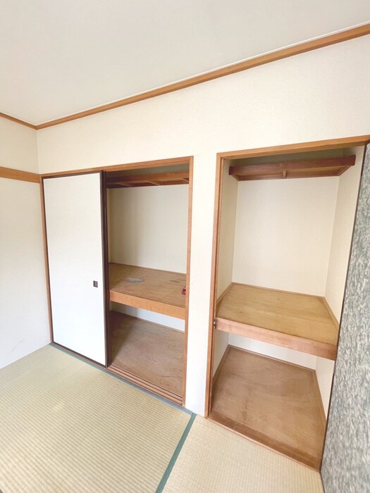 物件内観写真13　(収納)