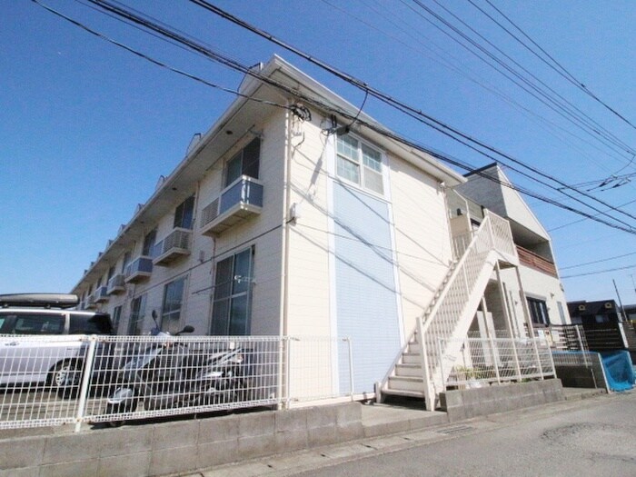 物件外観写真6　(エントランス部分)