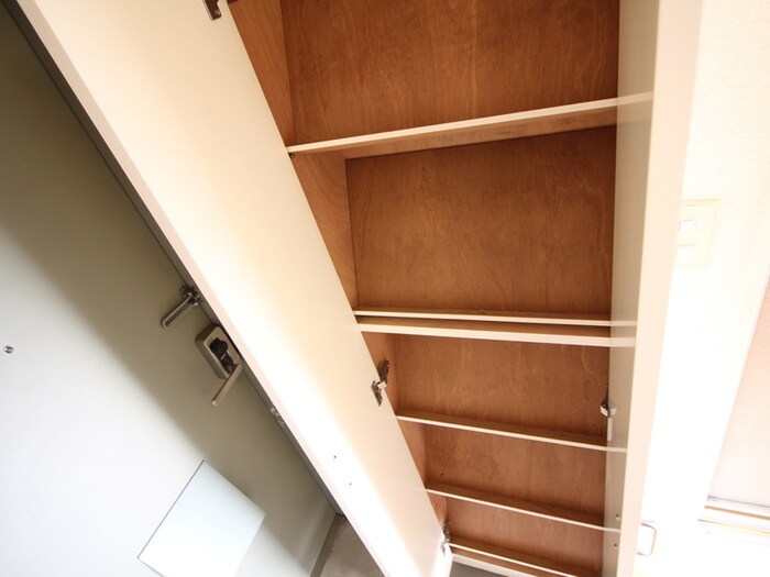 物件内観写真16　(靴箱)