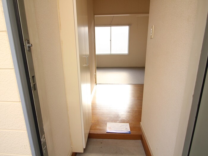 物件内観写真20　(玄関)