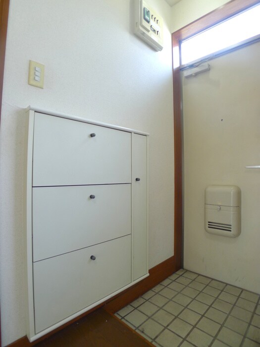 物件内観写真16　(靴箱)