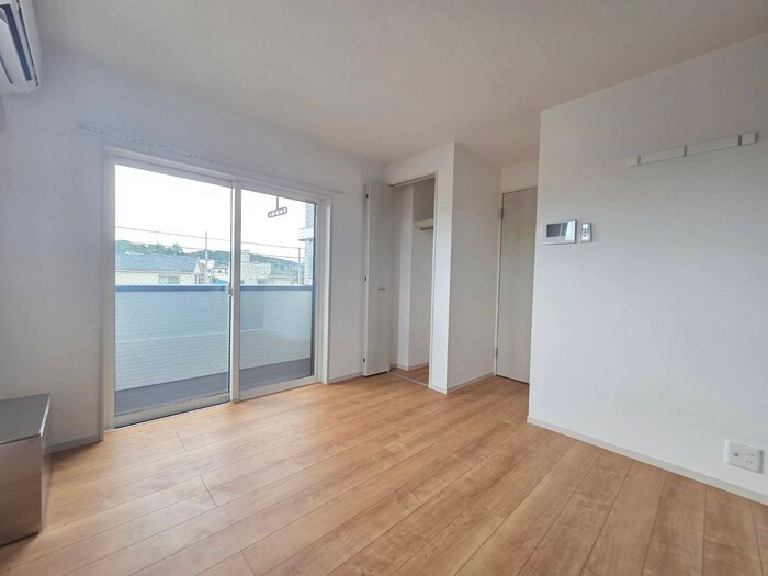 物件内観写真22　(居室)