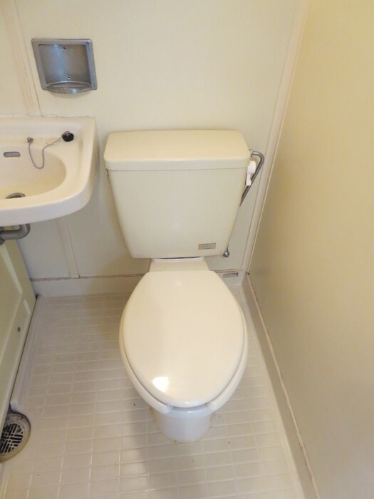 物件内観写真13　(トイレ)