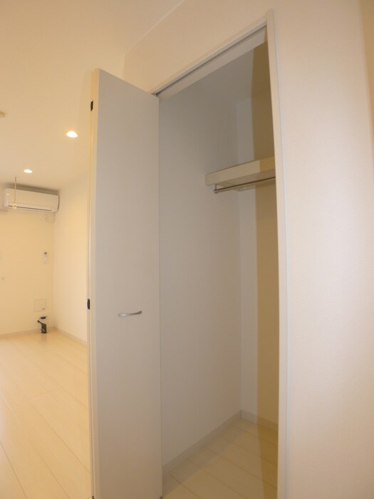 物件内観写真20　(収納)