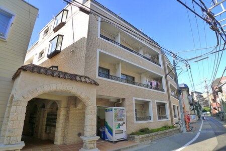 ロイヤルマンション柳沢外観写真