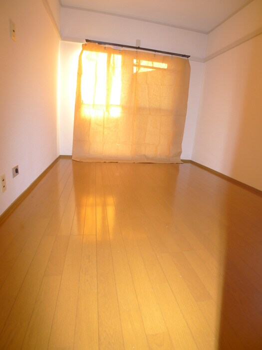 物件内観写真6　(居室)