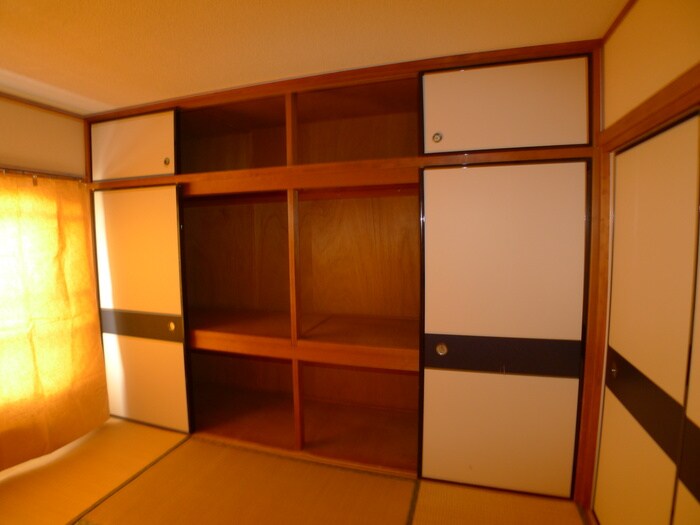 物件内観写真11　(収納)