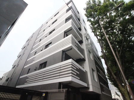 ｽﾃｰｼﾞｸﾞﾗﾝﾃﾞ千歳烏山ｱｼﾞｰﾙｺｰﾄ外観写真