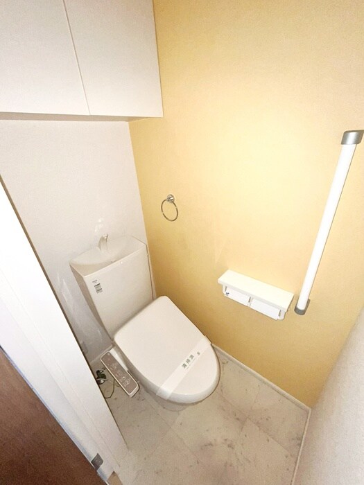 物件内観写真10　(トイレ)