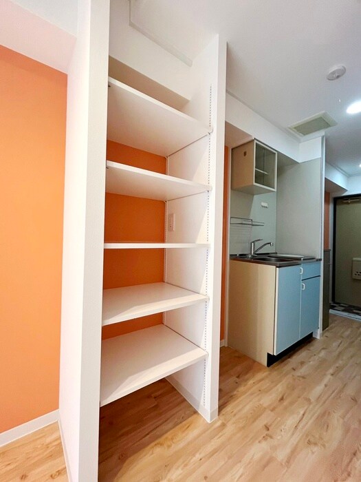 物件内観写真12　(収納)