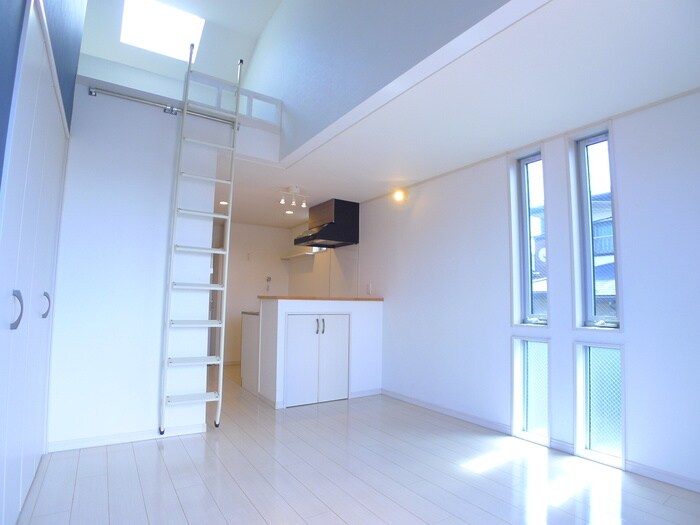 物件内観写真9　(居室)