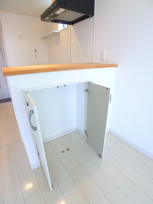 物件内観写真10　(内観写真)