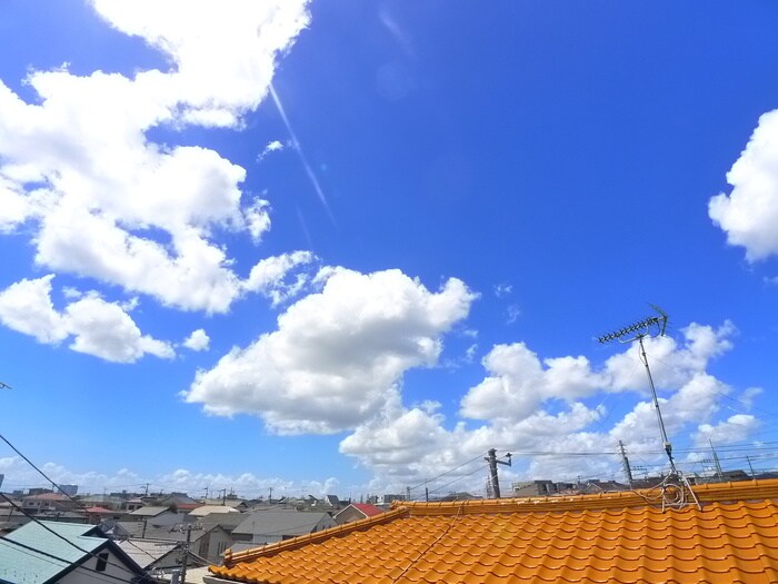 物件内観写真14　(室内からの展望)