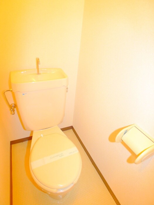 物件内観写真18　(トイレ)