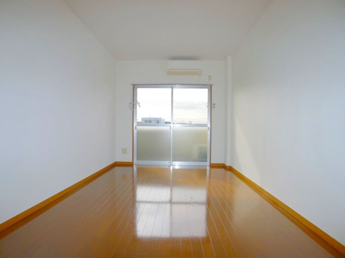 物件内観写真21　(居室)