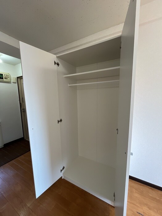 物件内観写真11　(収納)