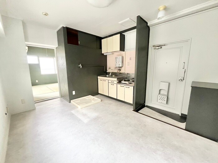 物件内観写真11　(居室)