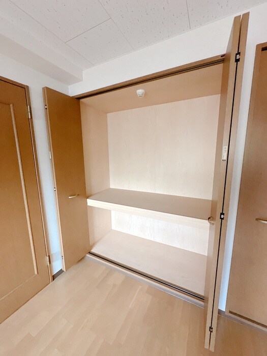 物件内観写真10　(収納)