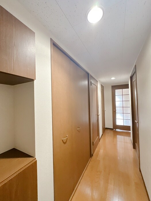 物件内観写真15　(廊下)